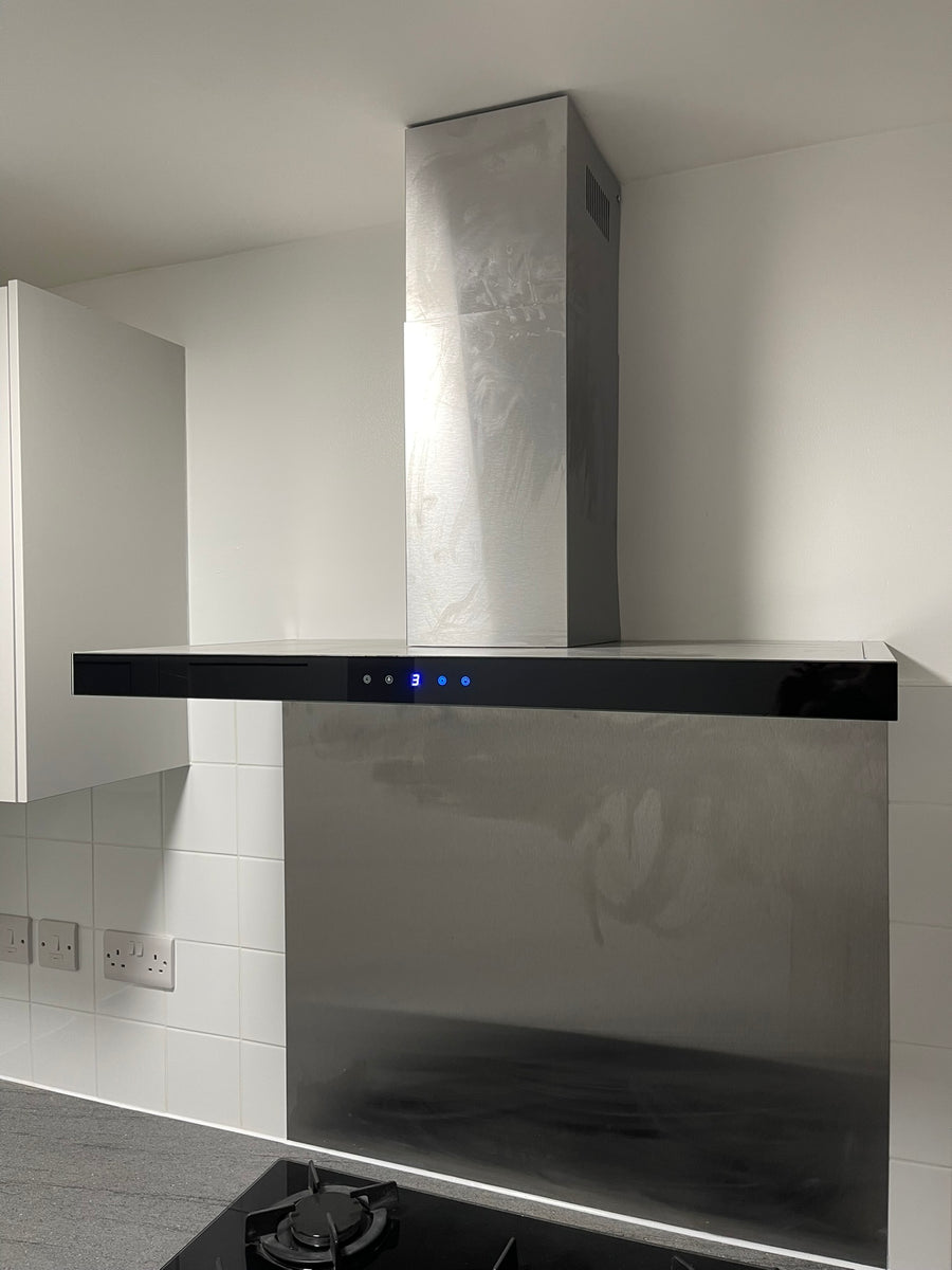Cooker hood Installs